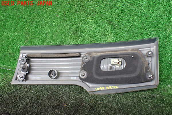 1UPJ-10491552]エルグランド(TE52)左リアフィニッシャー 中古_m0003.jpg