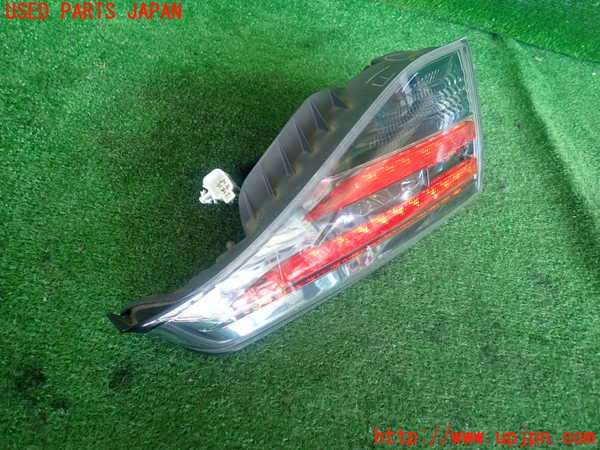 2UPJ-10551550]レクサス・CT200h(ZWA10)右リアフィニッシャー 中古_m0002.jpg