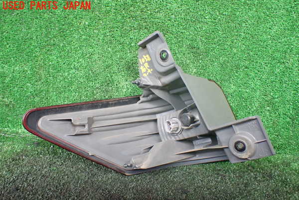 1UPJ-10581154]エルグランド E52系(PNE52)右リアコーナーランプ 中古_m0002.jpg