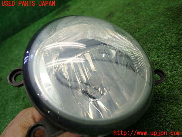 1UPJ-11051182]レクサス・CT200h(ZWA10)左フォグ 中古_m0003.jpg