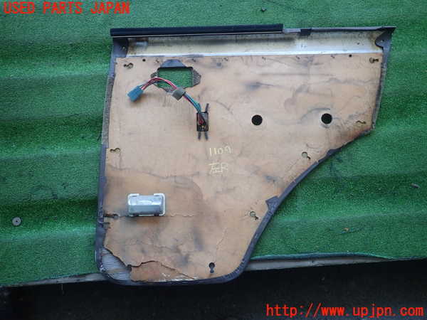 2UPJ-11091324]ランクル60系(HJ60V(改))左後ドア内張り 中古_m0004.jpg