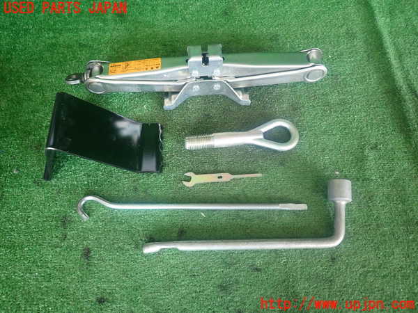 2UPJ-11157805]フェアレディZ(Z33)車載工具 中古_m0001.jpg