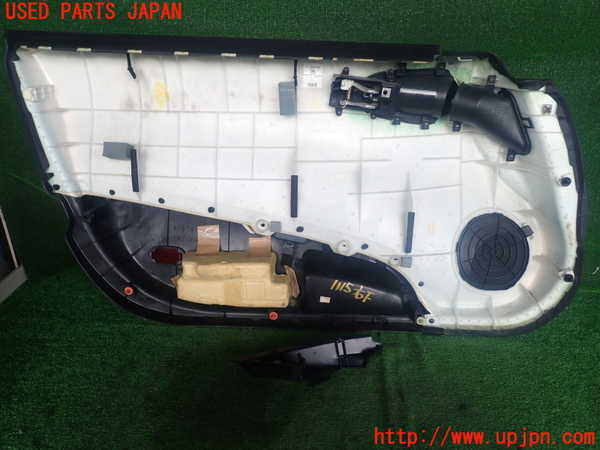 2UPJ-11151234]フェアレディZ(Z33)右前ドア内張り 中古_m0002.jpg