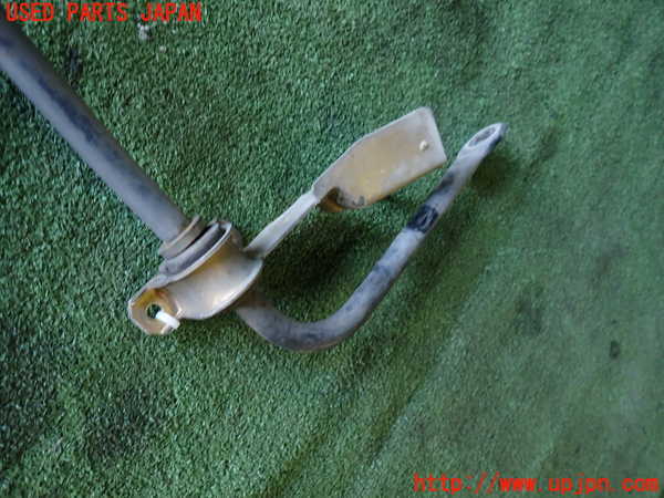 5UPJ-11185445]アルファロメオ・147 GTA(937AXL)リアスタビライザー 中古_m0002.jpg