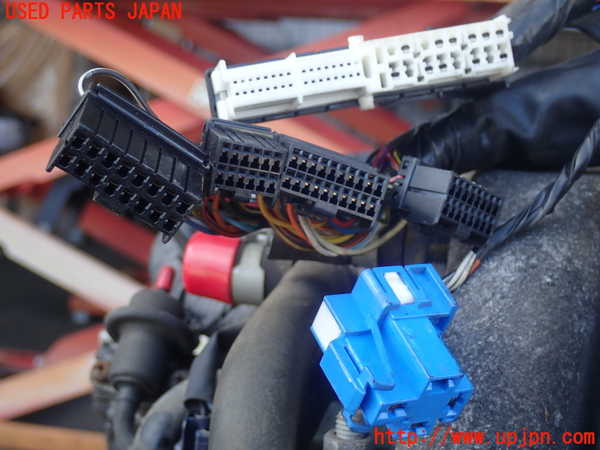 2UPJ-11252010]スカイライン(HR33)エンジン RB20E (始動未テスト) (軽走行未テスト) 中古_m0004.jpg