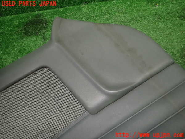 1UPJ-11311264]スカイライン(HR30)左前ドア内張り 中古_m0003.jpg