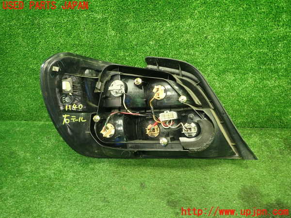 1UPJ-11401530]インプレッサ WRX-STi(GDB)右テールランプ 中古_m0002.jpg