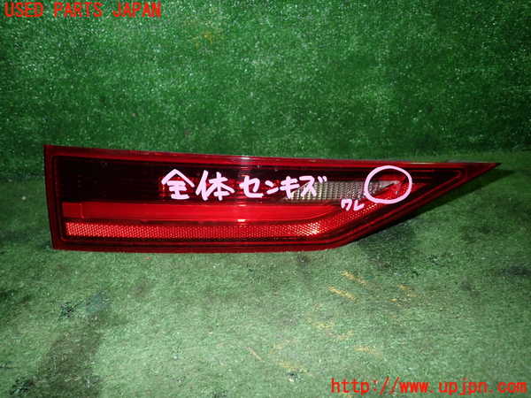 1UPJ-11491552]ボルボ・V90(PB420PA)左リアフィニッシャー 中古_m0001.jpg