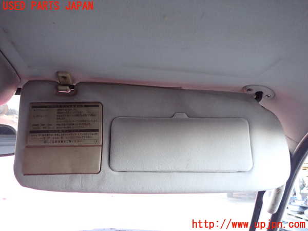 1UPJ-11557625]ランクル80系(FZJ80G)室内サンバイザー右側 中古