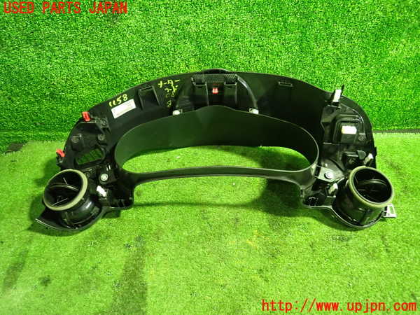 1UPJ-11587510]アバルト・124スパイダー(NF2EK)メーターフード 中古 の
