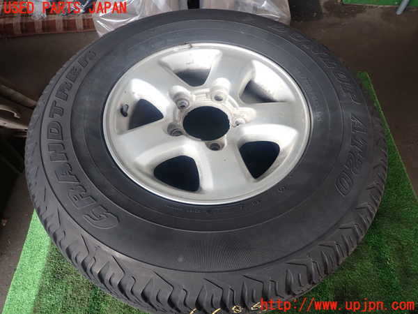 2UPJ-11869601]ランクル100系(UZJ100W)スペアタイヤ1 中古 の