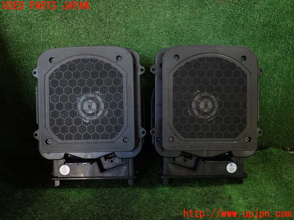1UPJ-11946530]BMW 225xe アクティブツアラー F45(2C15)ウーハー 中古_m0001.jpg