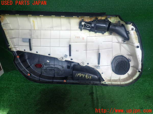 2UPJ-11971234]フェアレディZ(Z33)右ドア内張り 中古_m0002.jpg