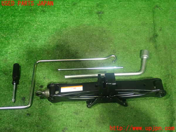 2UPJ-12217805]レクサス・GS350(GRL16)車載工具 中古_m0001.jpg