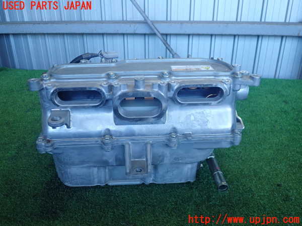 2UPJ-12496916]アウトランダーPHEV(GG3W)インバーターコンバーター 中古_m0002.jpg