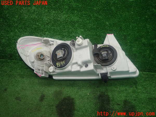 1UPJ-12621132]セフィーロ(PA33)左ヘッドライト ハロゲン ジャンク_m0002.jpg