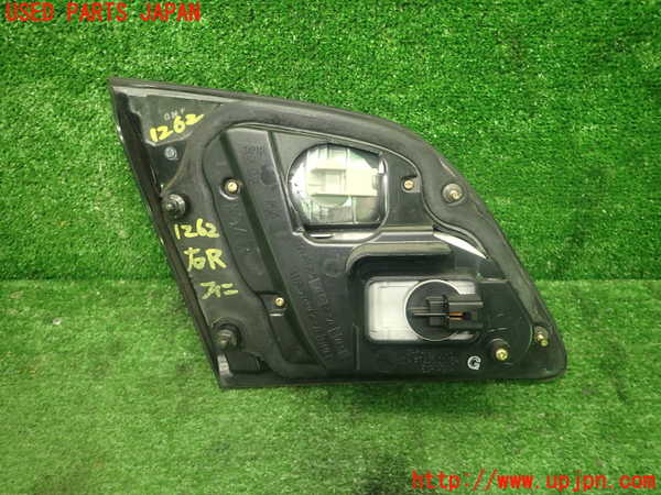 1UPJ-12621550]セフィーロ(PA33)右リアフィニッシャー 中古_m0002.jpg