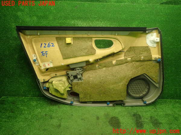 1UPJ-12621234]セフィーロ(PA33)右前ドア内張り 中古_m0005.jpg
