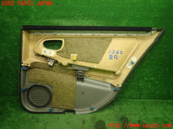 1UPJ-12621324]セフィーロ(PA33)左後ドア内張り 中古_m0005.jpg