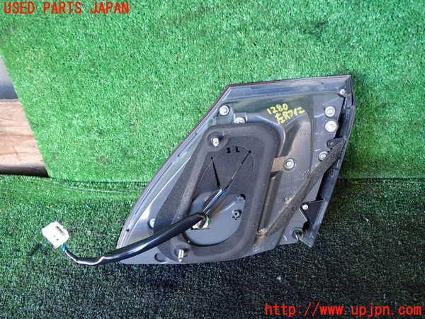1UPJ-12801552]レクサス・LS600hL(UVF46)左リアフィニッシャー 中古_m0002.jpg