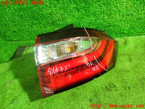 1UPJ-12901530]オデッセイ ハイブリッド(RC4)右テールランプ 【ジャンク】_m0001.jpg