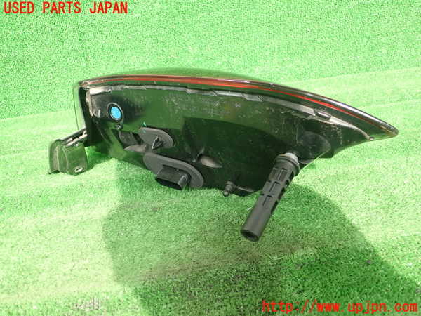 マセラティギブリ　純正テールランプ マセラティ(純正) MY21テールランプ のパーツレビュー | ギブリ