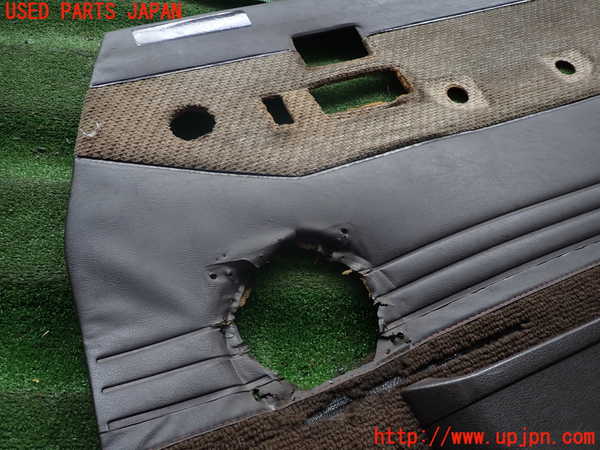 2UPJ-13011234]ランクル60系(HJ60V)右前ドア内張り 中古_m0002.jpg