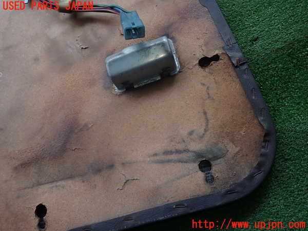 2UPJ-13011294]ランクル60系(HJ60V)右後ドア内張り 中古_m0004.jpg