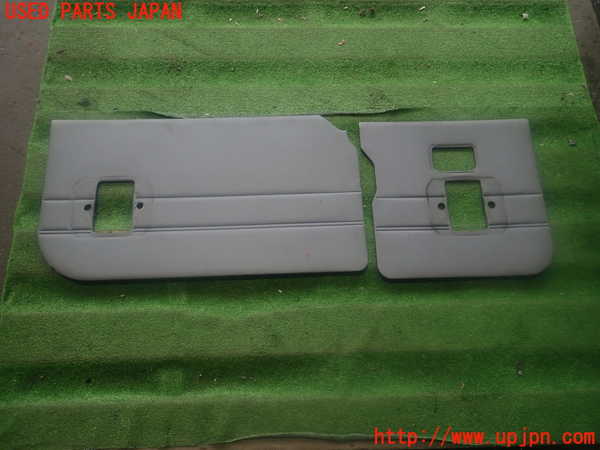 2UPJ-13211578]ランクルプラド(LJ71G)バックドア内張り 中古_m0001.jpg