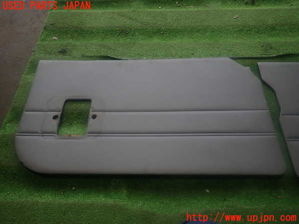 2UPJ-13211578]ランクルプラド(LJ71G)バックドア内張り 中古_m0003.jpg