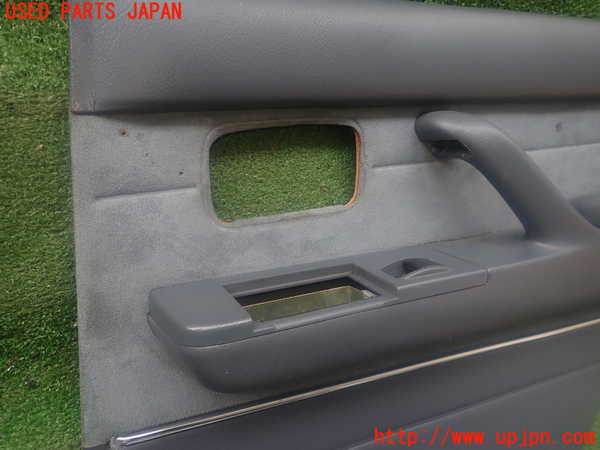 2UPJ-13281294]ランクル80系(FZJ80G)右後ドア内張り 中古_m0002.jpg