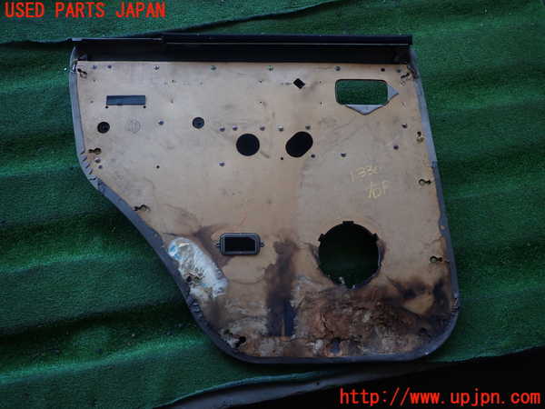 2UPJ-13301294]ランクル80系(FZJ80G)右後ドア内張り 【ジャンク品】 中古_m0004.jpg