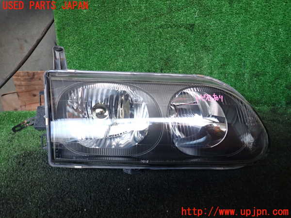 1UPJ-13341130]デリカ スペースギア(PF8W)右ヘッドライト HID 中古_m0001.jpg