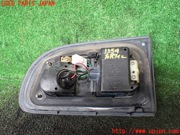 1UPJ-13341552]デリカ スペースギア(PF8W)左リアフィニッシャー 中古_m0003.jpg