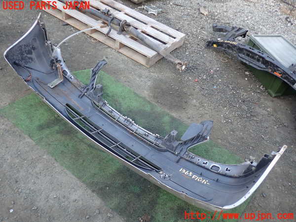 1UPJ-13651010]ベンツ ビアノ(Viano)(639811)フロントバンパー 中古_m0005.jpg