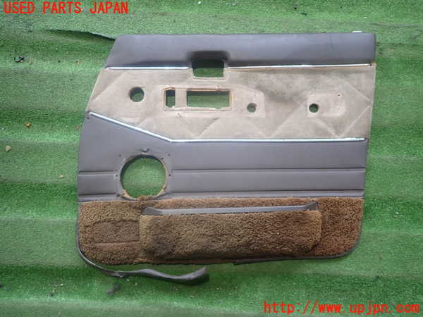 2UPJ-13711234]ランクル60系(HJ61V(改))右前ドア内張り 【ジャンク品】 中古_m0001.jpg