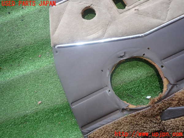 2UPJ-13711234]ランクル60系(HJ61V(改))右前ドア内張り 【ジャンク品】 中古_m0002.jpg