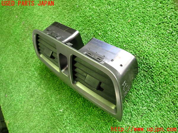 5UPJ-13747526]インプレッサ WRX-STi(GDB)エアコン吹き出し口1（真中） 中古_m0003.jpg