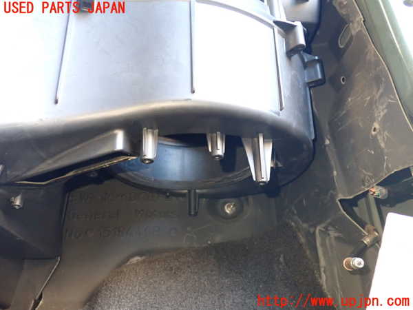 5UPJ-13836081]ハマーH2(型式不明)エバポレーター1 中古_m0003.jpg