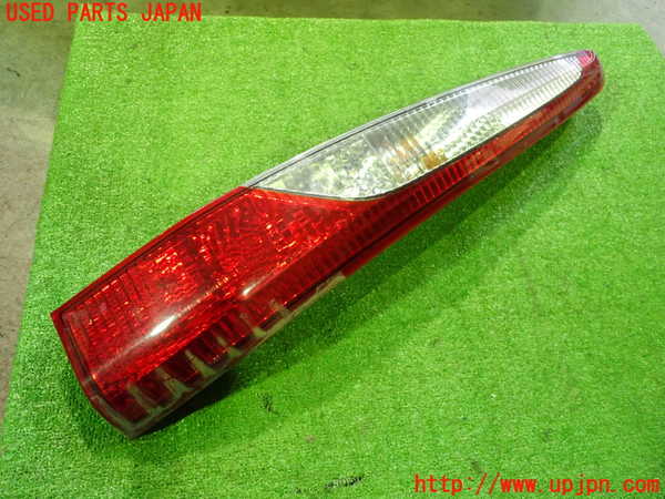5UPJ-13931530]ランエボワゴン(CT9W)右テールランプ 中古_m0001.jpg