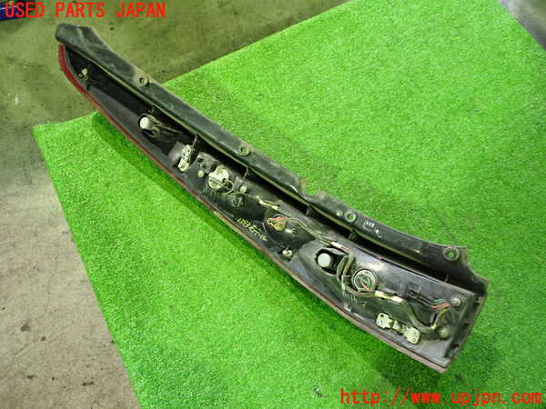 5UPJ-13931530]ランエボワゴン(CT9W)右テールランプ 中古_m0003.jpg