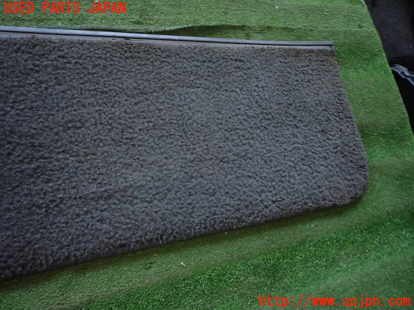 2UPJ-14011578]ランクル80系(FZJ80G)バックドア内張り 中古_m0003.jpg