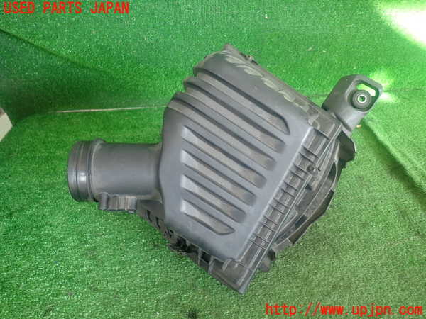 5UPJ-14092560]BMW ミニ(MINI)クーパーSD(XT20M)(F55)エアクリーナーボックス 中古_m0001.jpg