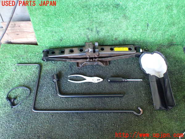 5UPJ-14187805]レクサス・RX450h(GYL15W)車載工具 中古_m0001.jpg
