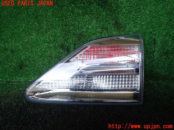 1UPJ-14191550]レクサス・RX270(AGL10W)右リアフィニッシャー 中古_m0001.jpg
