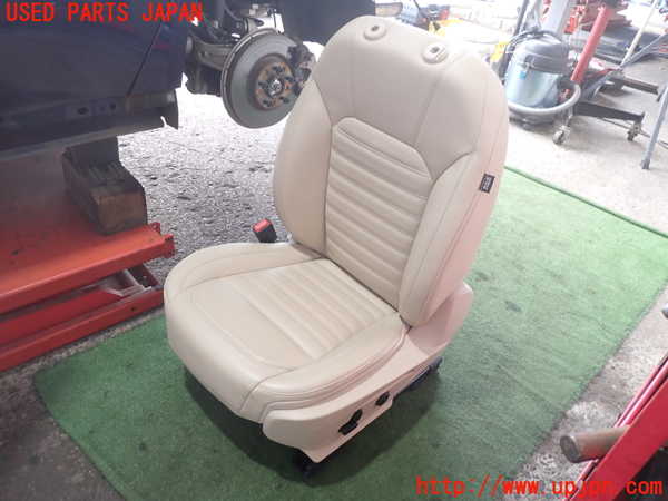2UPJ-14207065]アルファロメオ・ジュリア(95220)助手席シート 中古_m0001.jpg