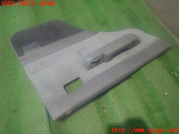2UPJ-14211324]ランクルプラド(LJ78W)左後ドア内張り 中古_m0003.jpg