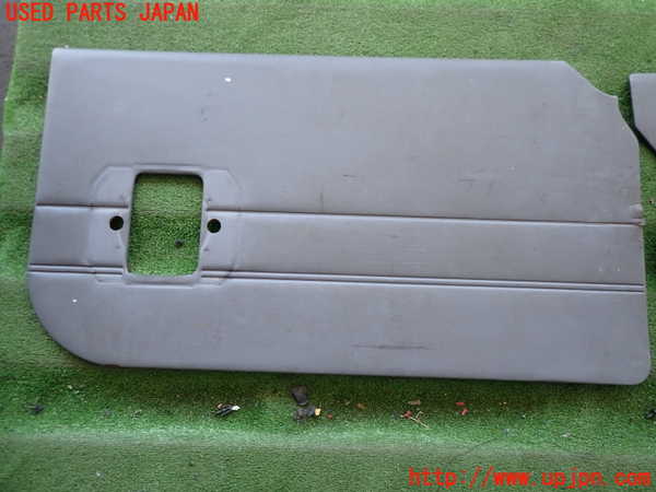 2UPJ-14211578]ランクルプラド(LJ78W)バックドア内張り 中古_m0002.jpg