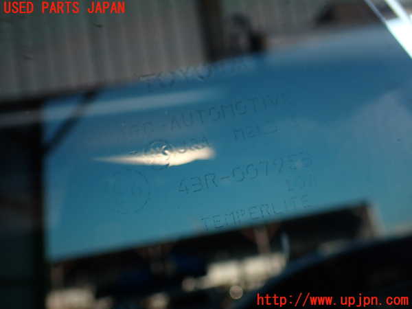 2UPJ-14261298]ハリアー(ASU65W)右後ドアガラス (43R-007953 M2L3) 中古_m0003.jpg
