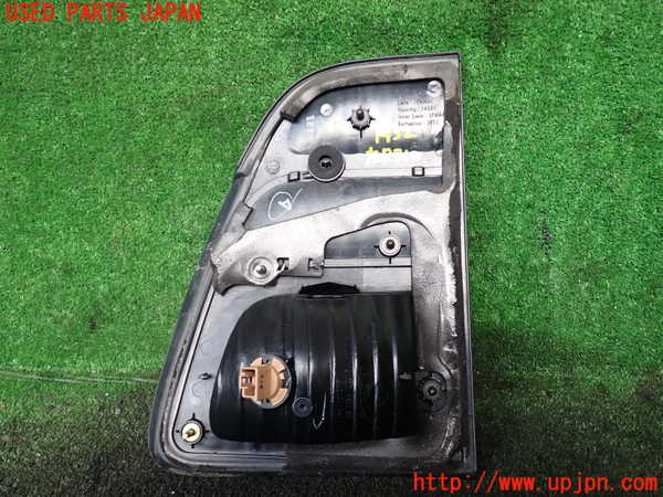1UPJ-14321552]ランクル100系(UZJ100W)左リアフィニッシャー 中古_m0003.jpg